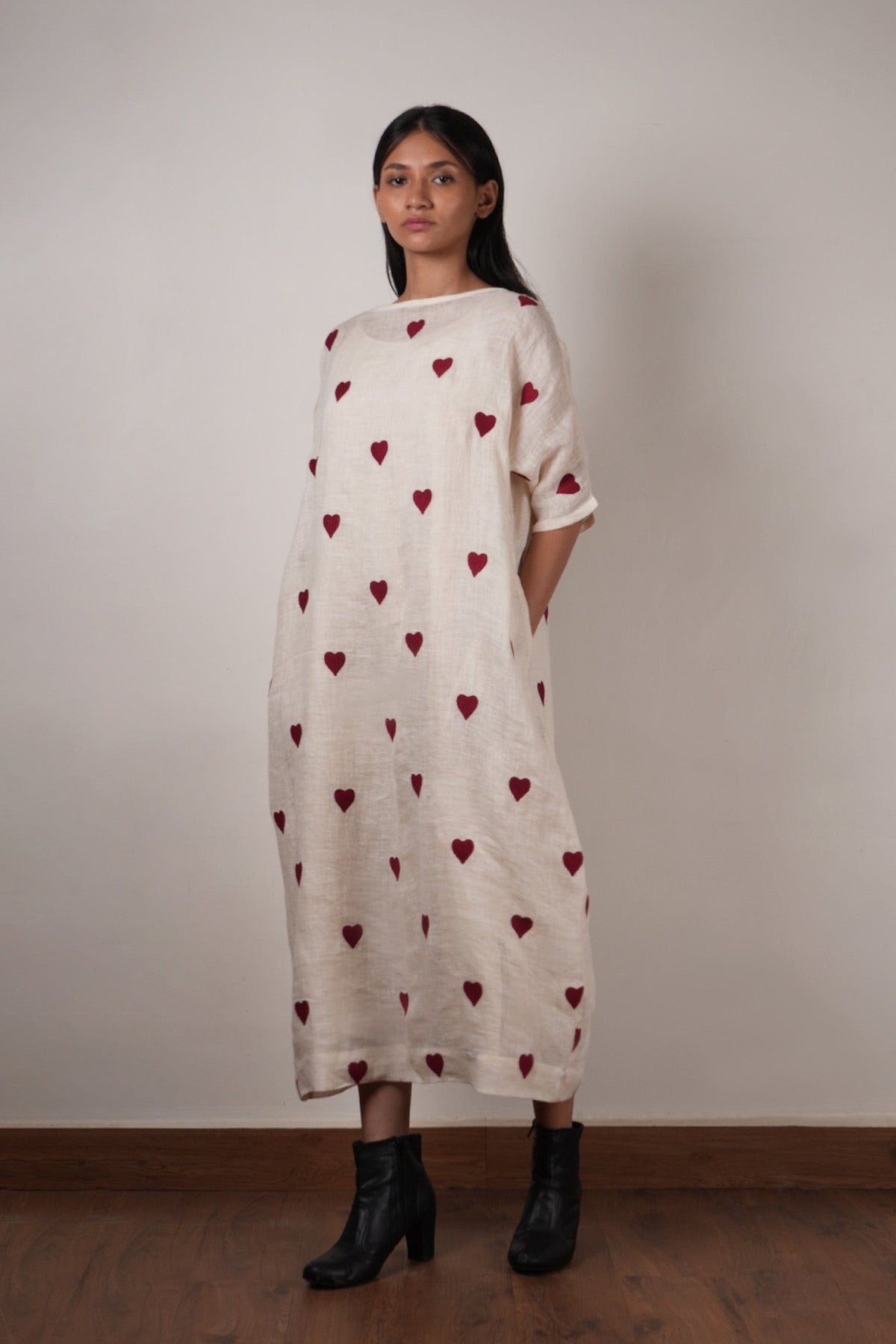 Mati dresses XS Mati Heart Dress-Oatmeal