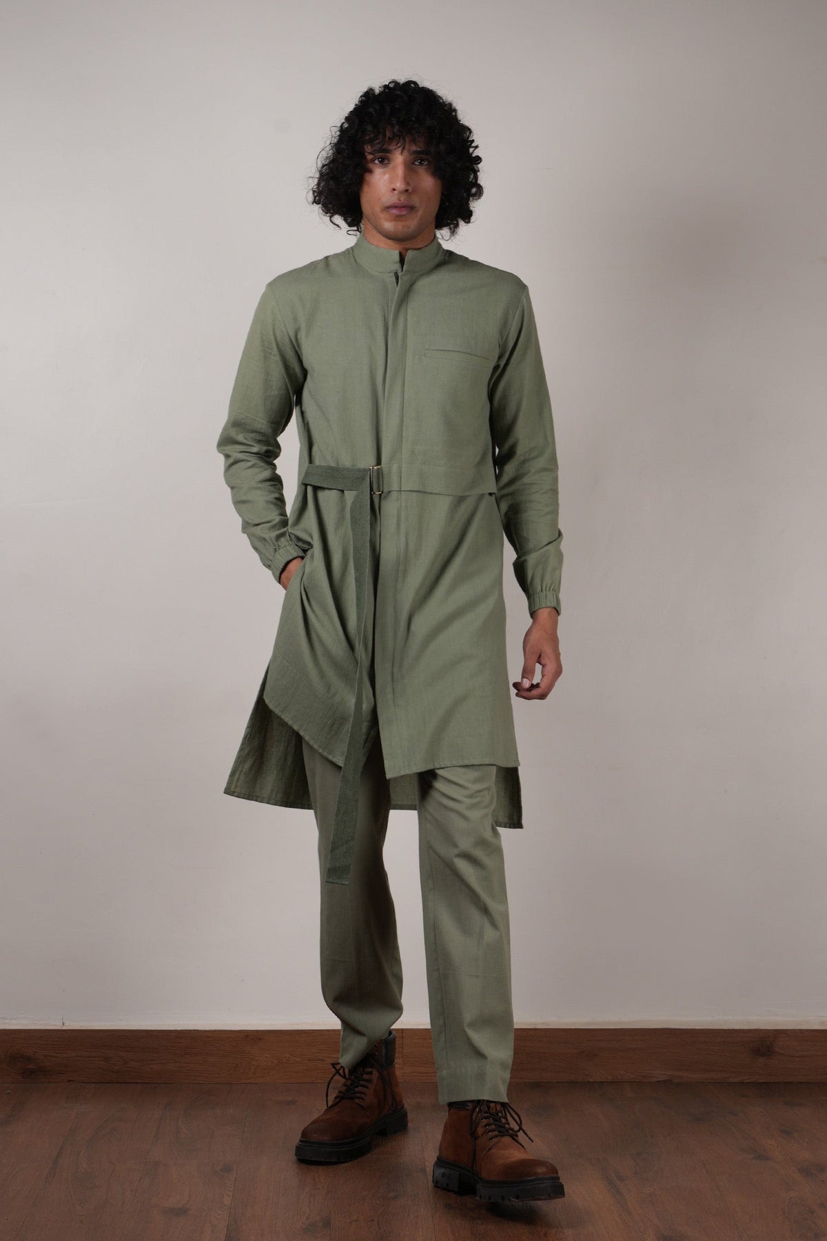 Mati Outfit Sets Men's Green Belted Kurta Set (2 PCS)