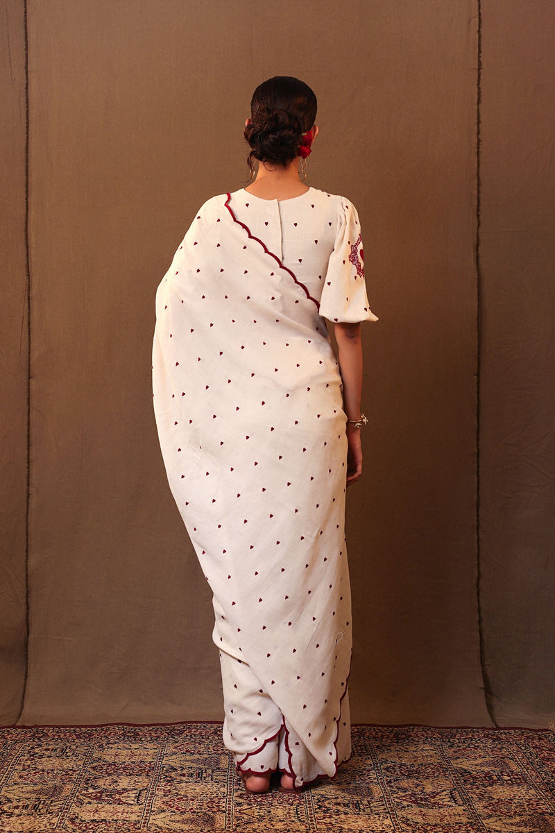 Mati SAREE Off-White Heart EMB Saree