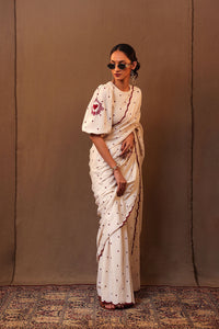 Mati SAREE Off-White Heart EMB Saree