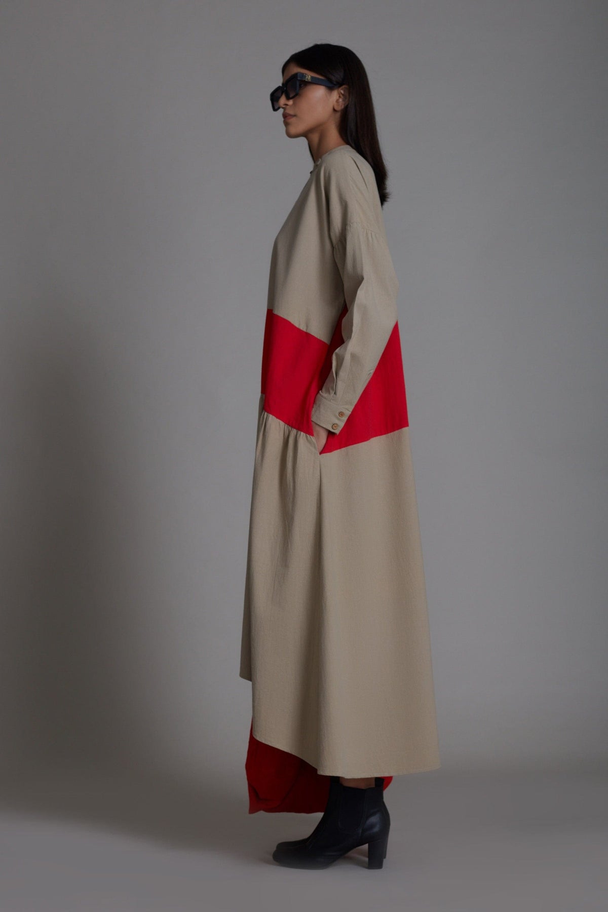 Mati Dresses Beige & Red Band Dress