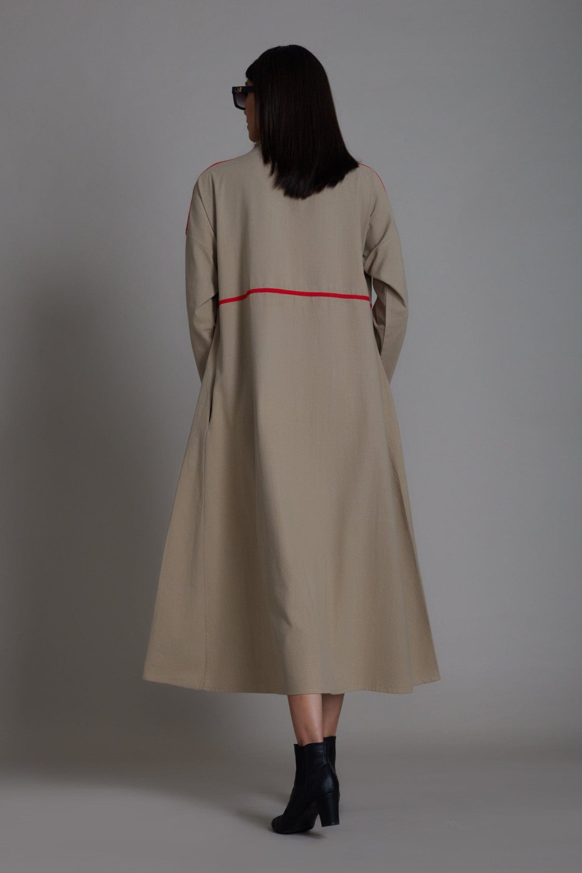 Mati Dresses Beige & Red Piping Dress