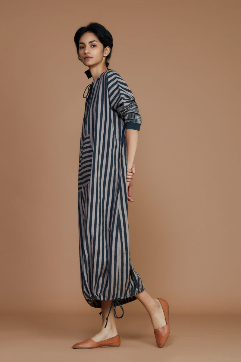 Mati Dresses DS Grey Striped Dress